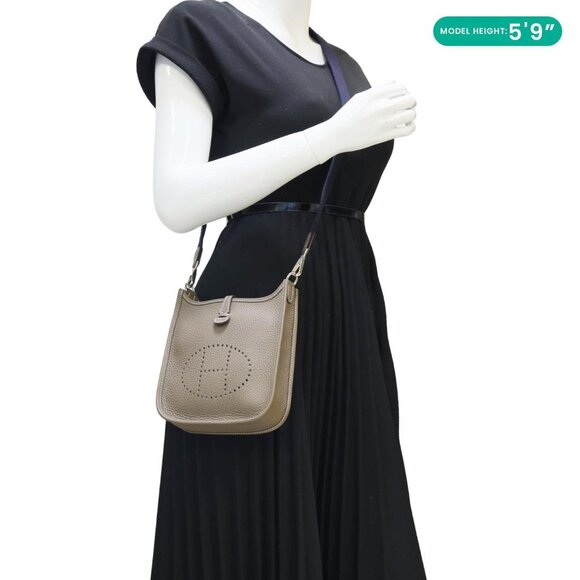 Hermes Evelyne TPM 16 Amazone Clemence Leather Crossbody Bag Etoupe - Picture 2 of 14